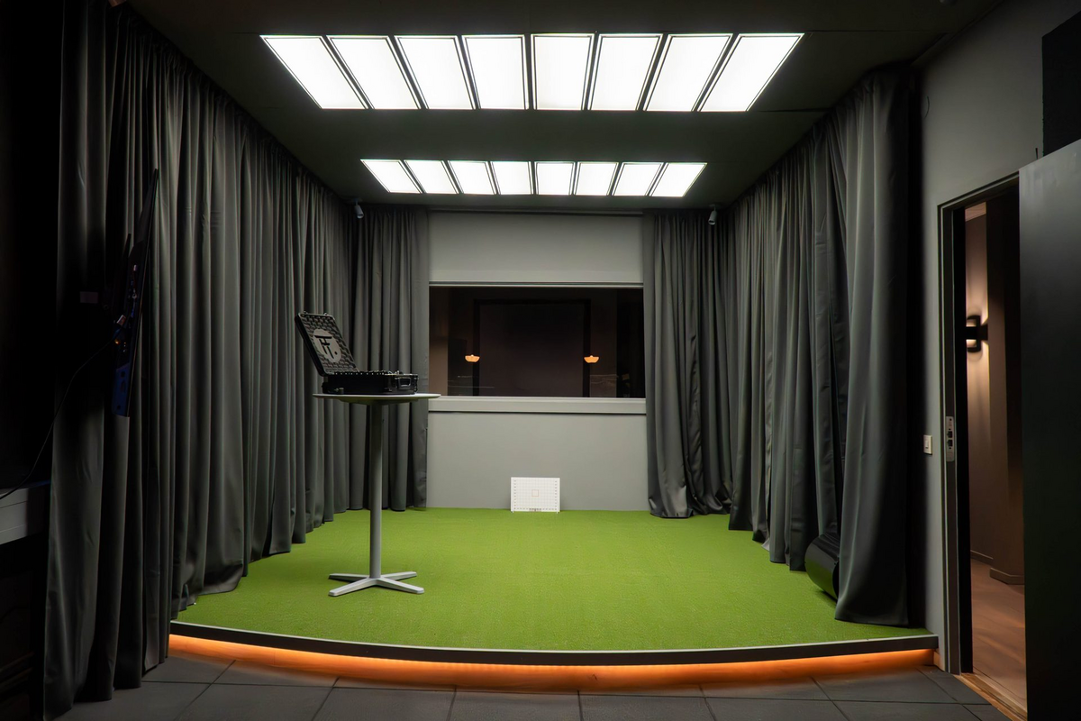 GTG Studios — privat Trackman iO-simulatorbås